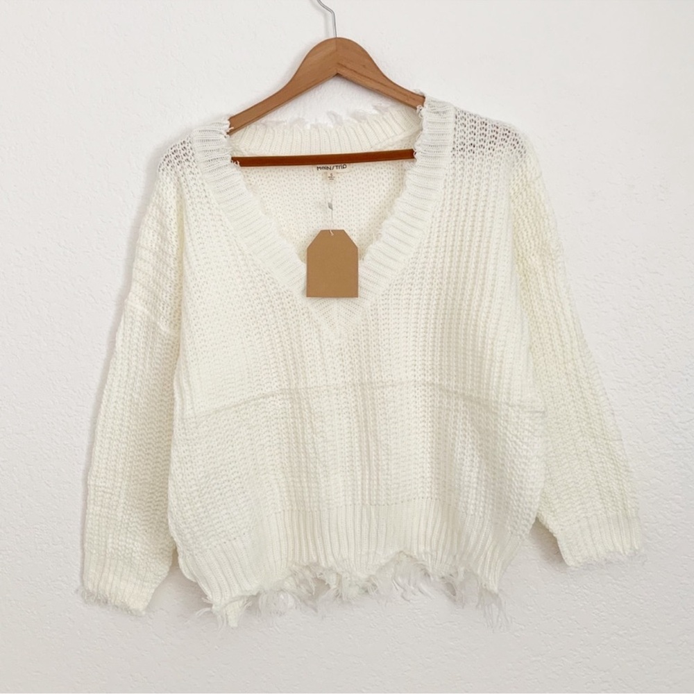 Main Strip V-Neck Frayed Sweater - Picture 9 of 9